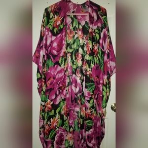 G.I.L.I. Lightweight floral kimono sz M/L
